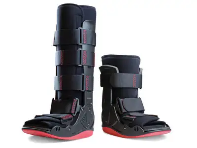 Bottes de marche orthop&eacute;diques disponibles chez Ciotat M&eacute;dical